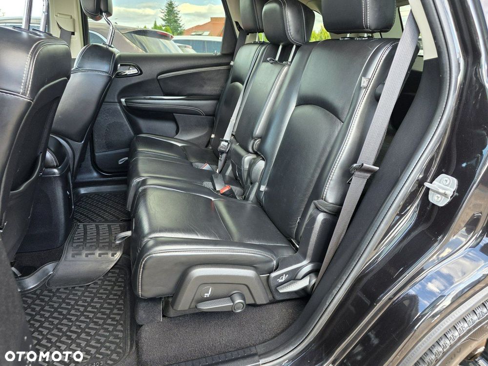 Fiat Freemont 2.0 Multijet 16V DPF Automatik Allrad Black Code - 21