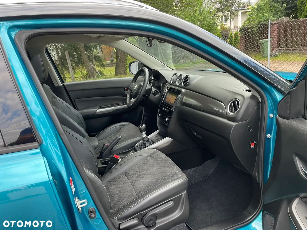 Suzuki Vitara 1.4 Boosterjet XLED Sun 4WD - 11