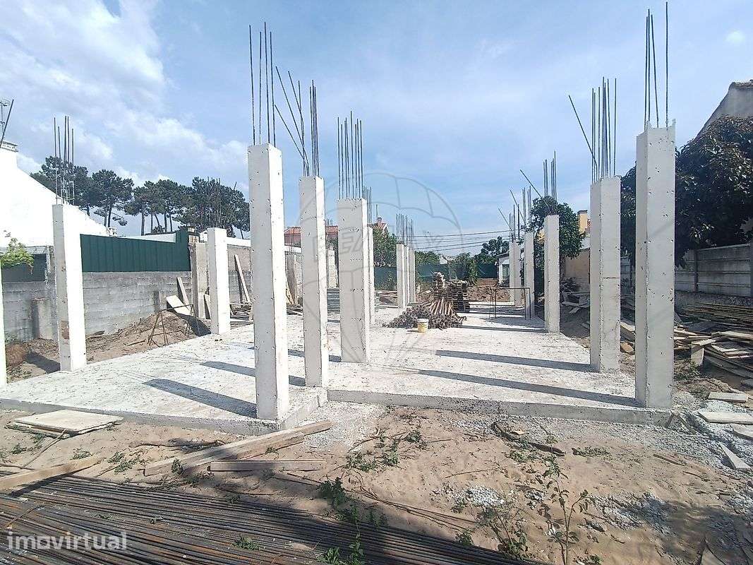 Moradia T4 para venda - Grande imagem: 2/8