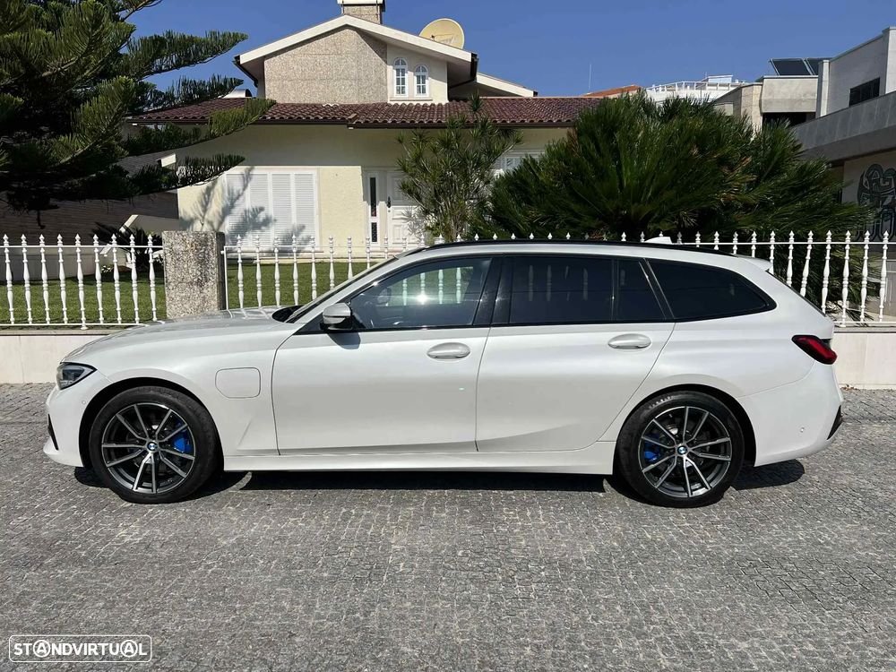 BMW 330 e Aut. Sport Line - 7