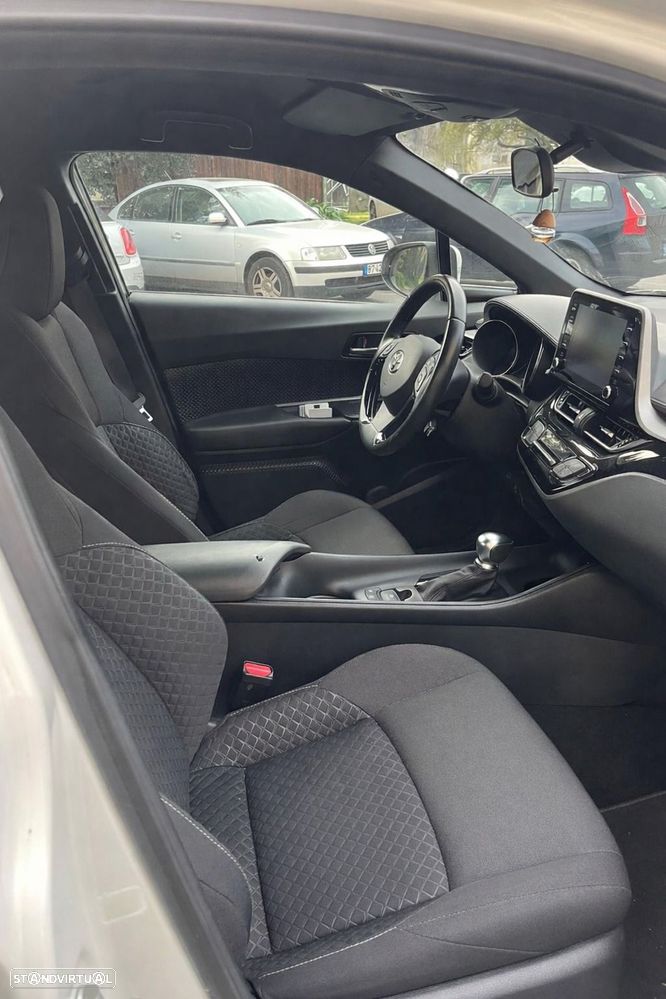 Toyota C-HR 1.8 Hybrid Comfort - 3