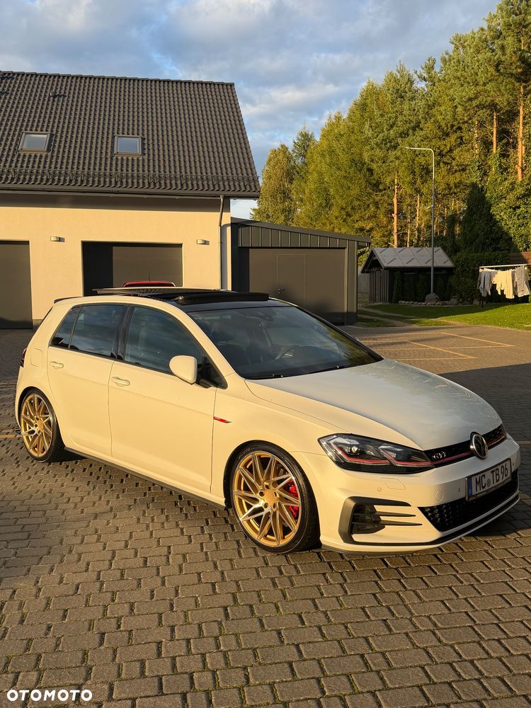 Volkswagen Golf GTI (BlueMotion Technology) DSG - 1