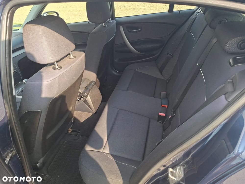 BMW Seria 1 - 10
