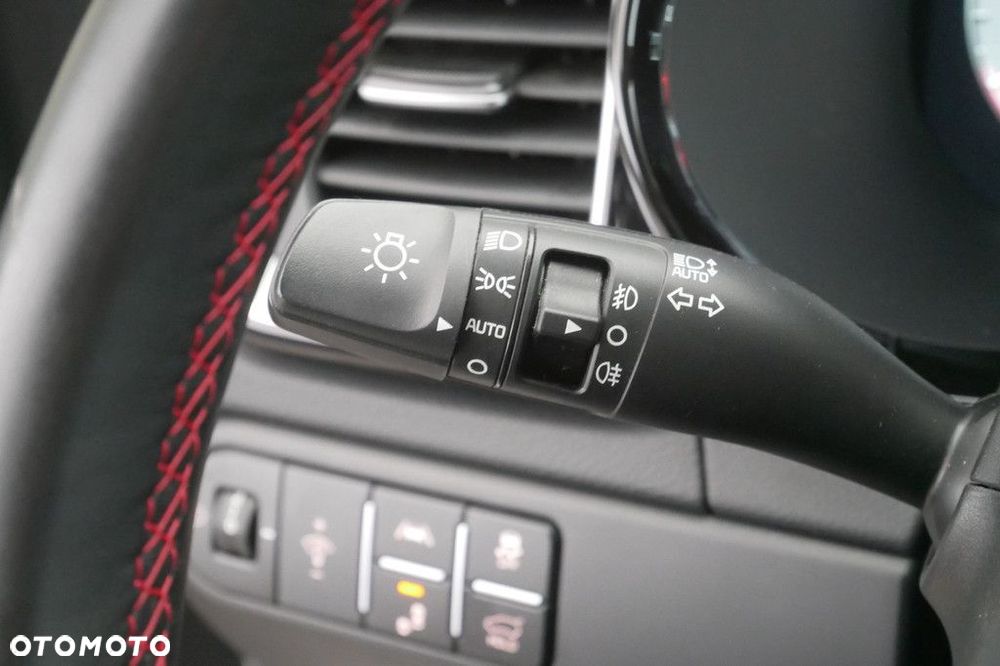 Kia ProCeed - 29