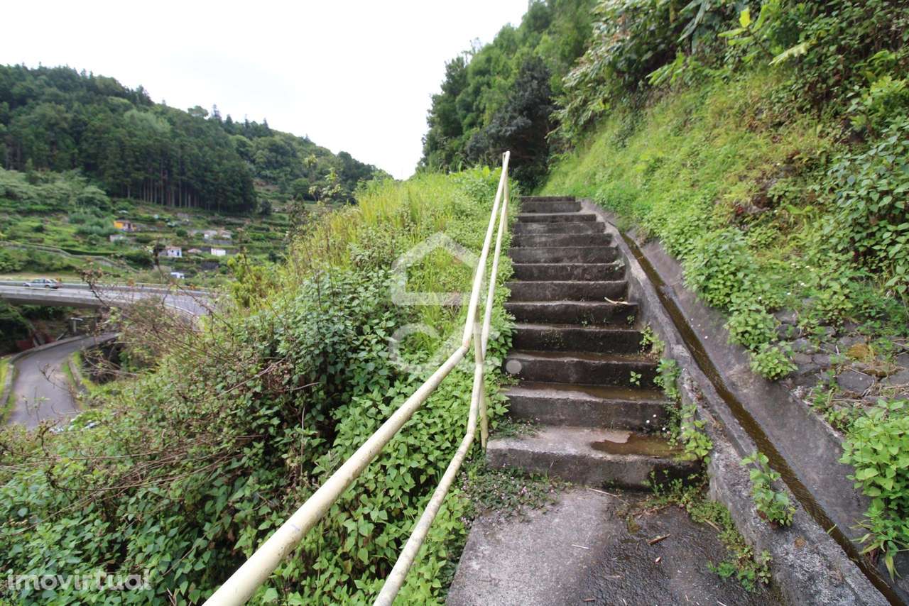 Terreno com 696,00 m2 - Lomba da Fazenda - Nordeste - Grande imagem: 5/8