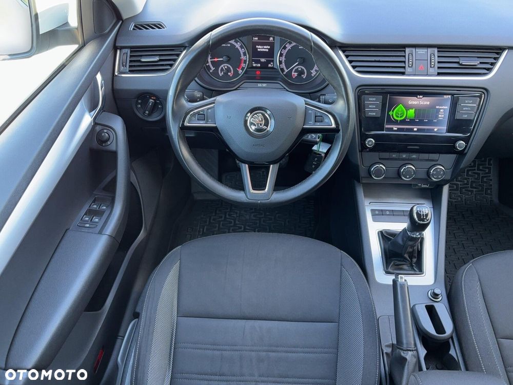 Skoda Octavia 1.6 TDI Ambition - 18