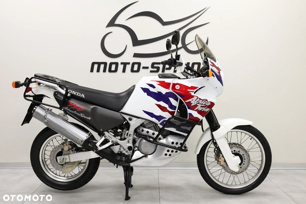 Honda XRV - 2