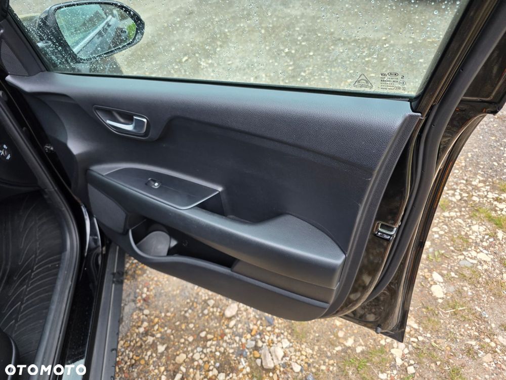 Kia Stonic 1.6 CRDi Platinum Edition - 23