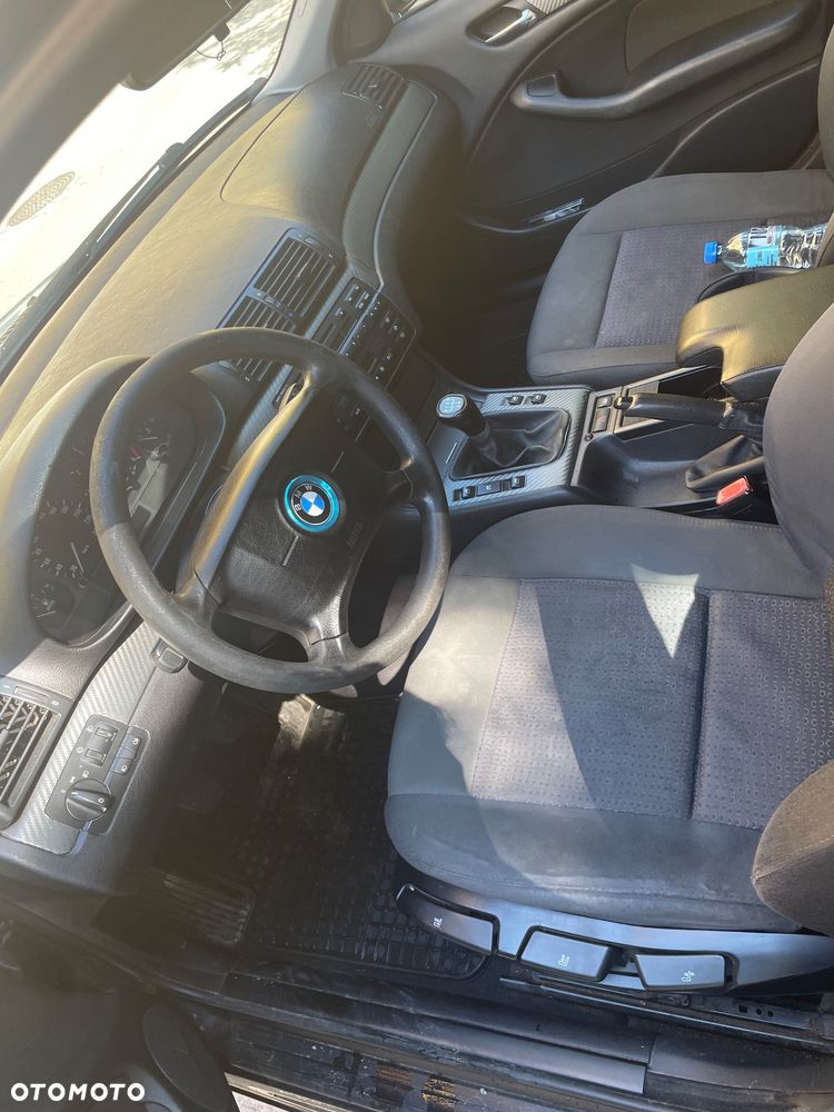 BMW Seria 3 320d - 9