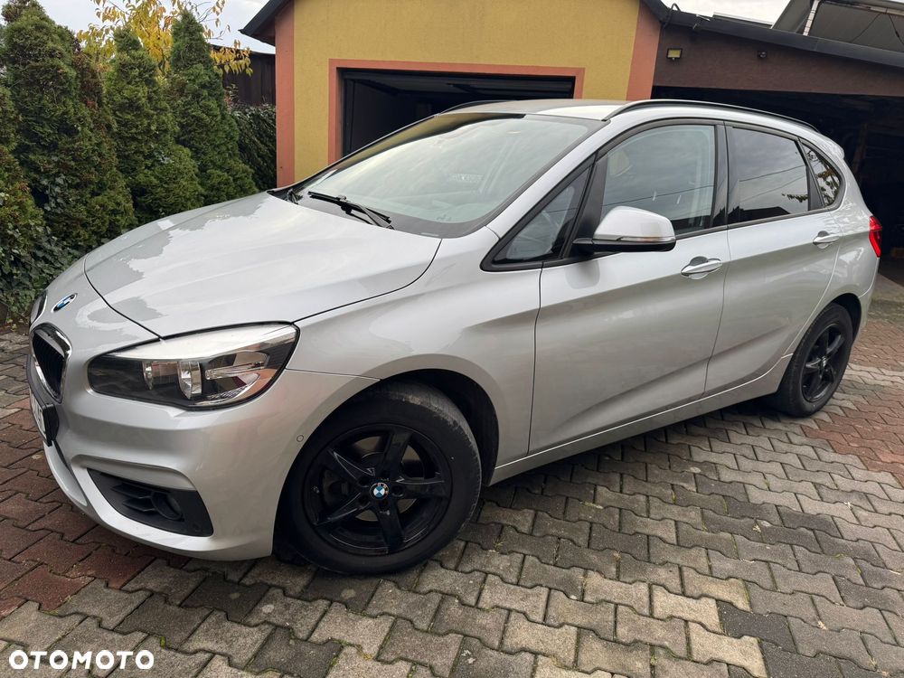 BMW Seria 2 218i - 4