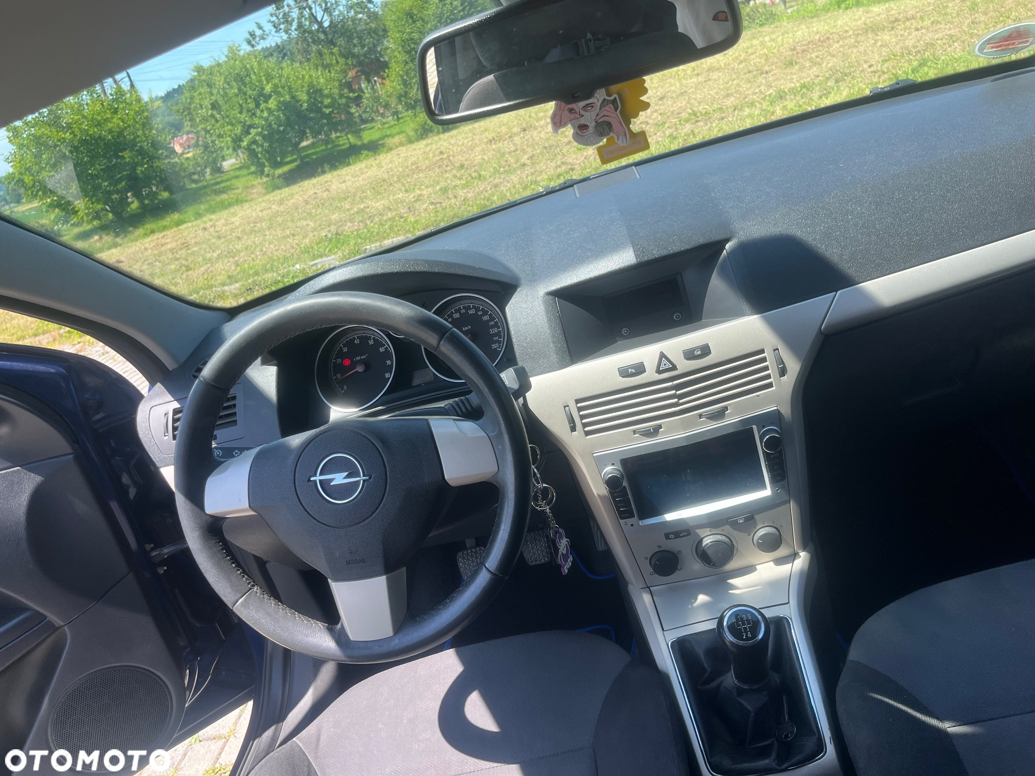Opel Astra GTC 1.4 - 10