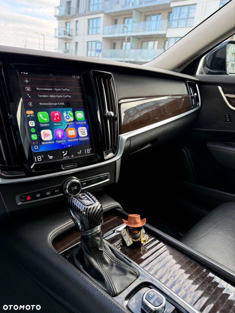 Volvo S90 T5 Momentum - 11