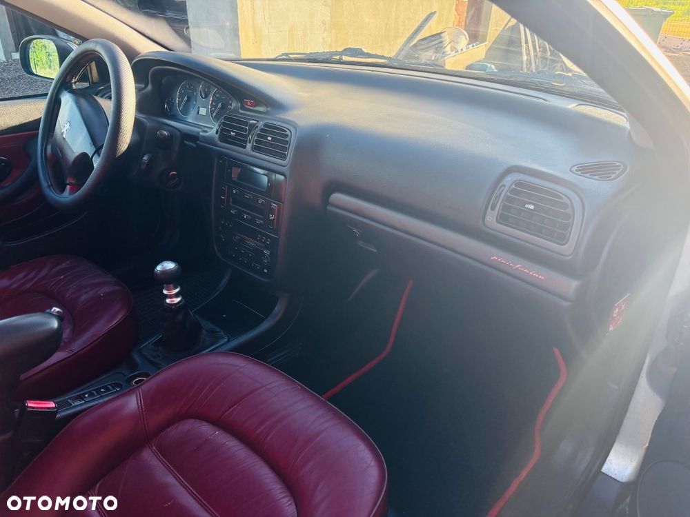 Peugeot 406 2.2 - 17