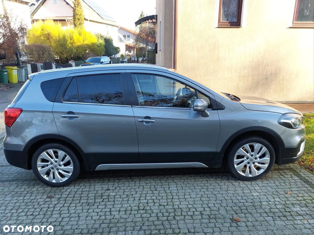 Suzuki SX4 S-Cross 1.4 T Premium - 2