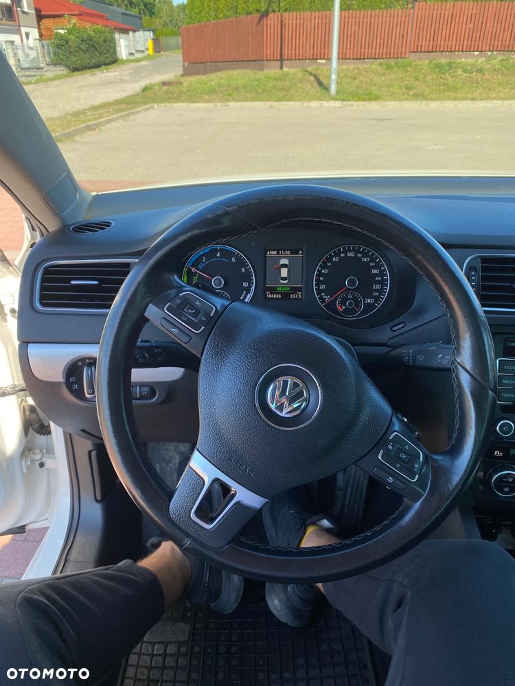 Volkswagen Jetta 1.4 TSI BMT Highline DSG - 17
