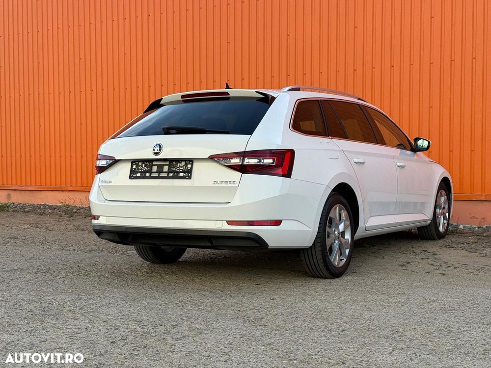 Skoda Superb 2.0 TDI DSG Active - 26