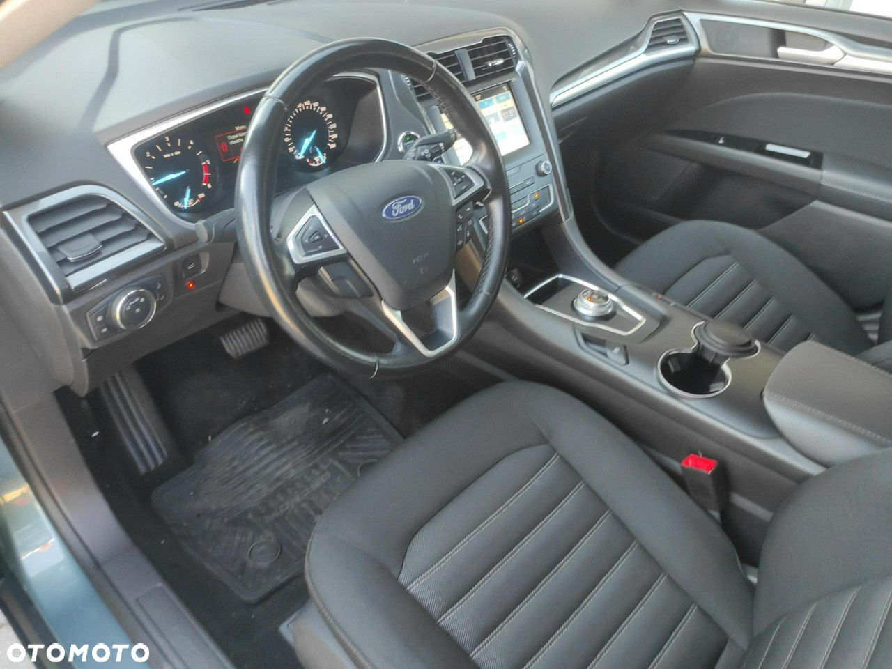 Ford Mondeo - 9
