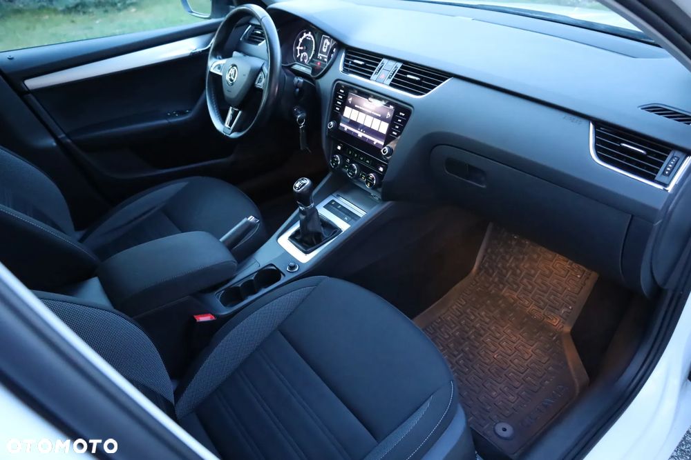 Skoda Octavia 1.5 TSI GPF ACT Ambition - 14