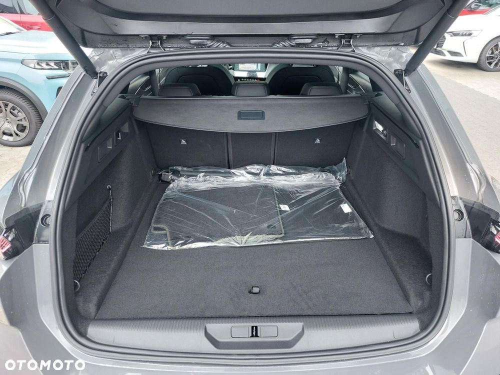 Peugeot 308 1.5 BlueHDi GT Exclusive S&S EAT8 - 9
