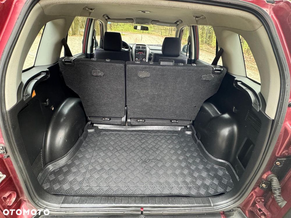 Suzuki Grand Vitara - 16