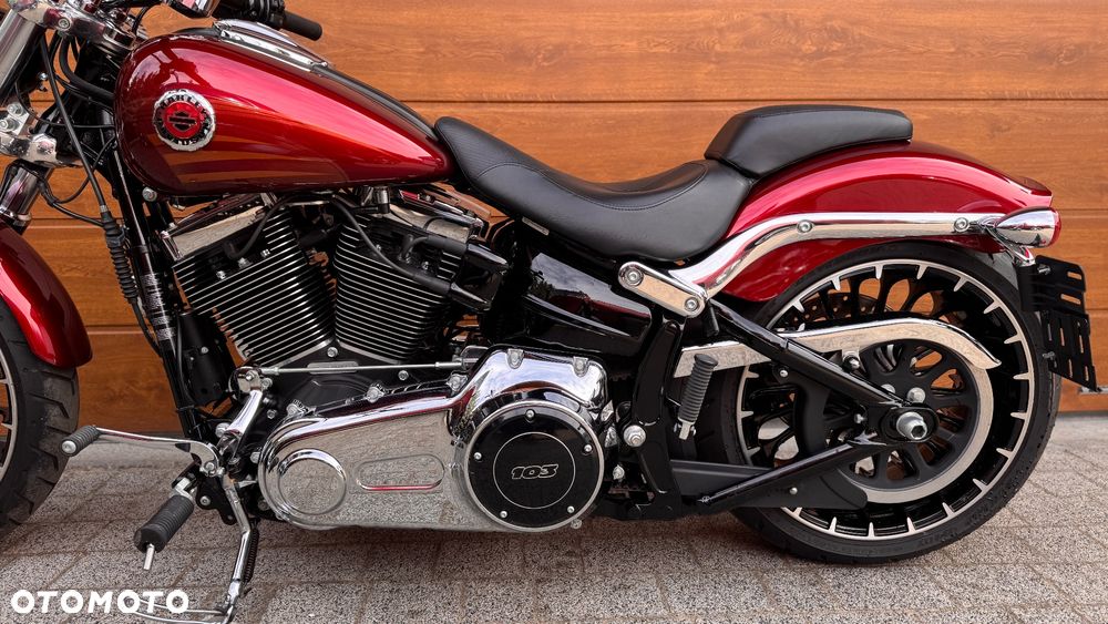 Harley-Davidson FXSB Breakout - 14