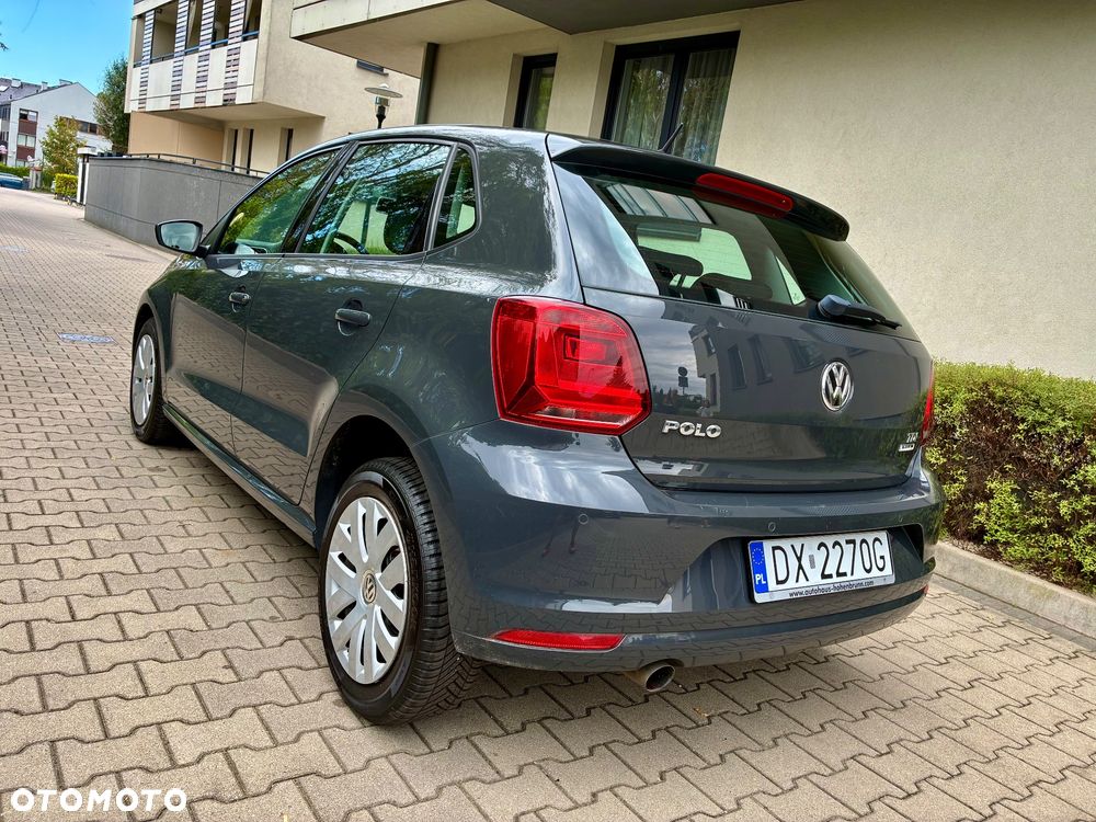 Volkswagen Polo - 2