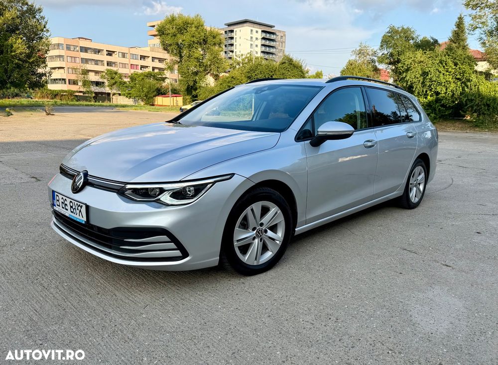 Volkswagen Golf 1.5 eTSI DSG MHEV Life - 2