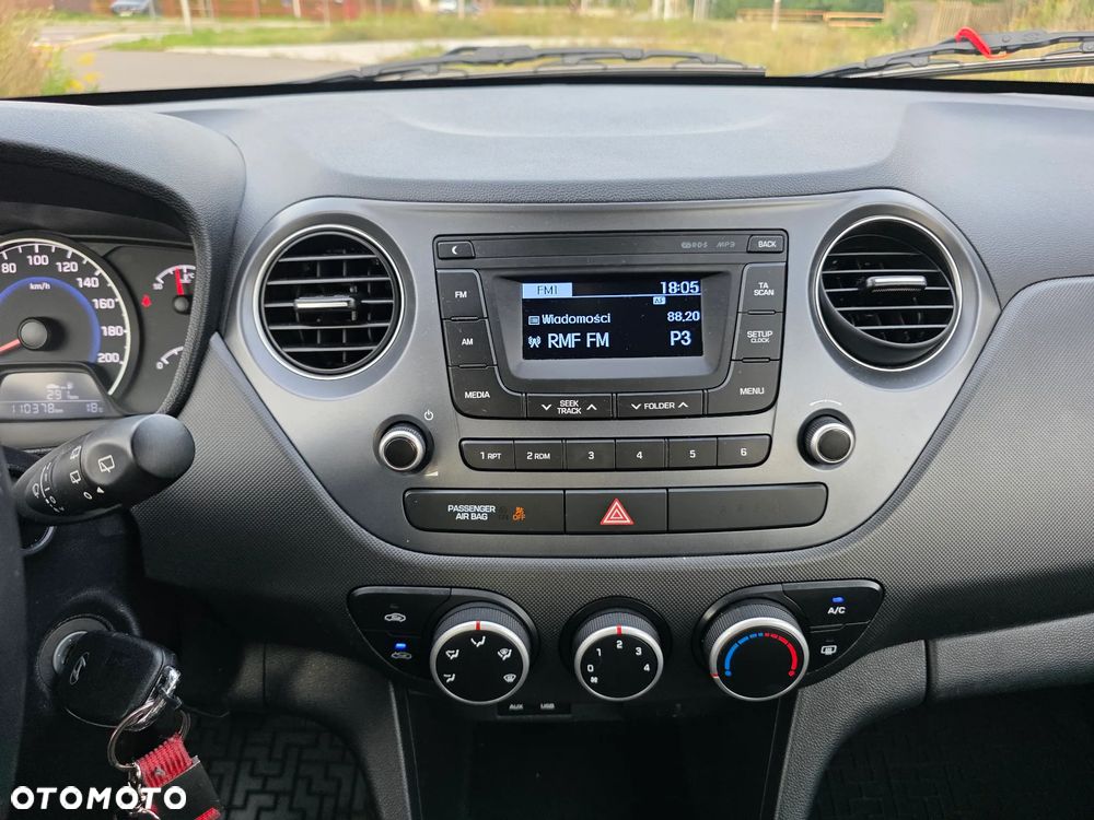 Hyundai i10 1.0 BlueDrive Go - 6