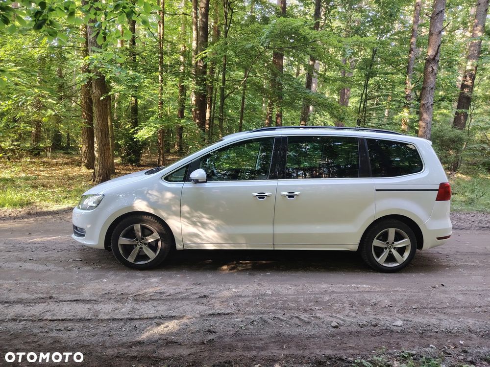 Volkswagen Sharan 2.0 TDI Highline DSG - 4