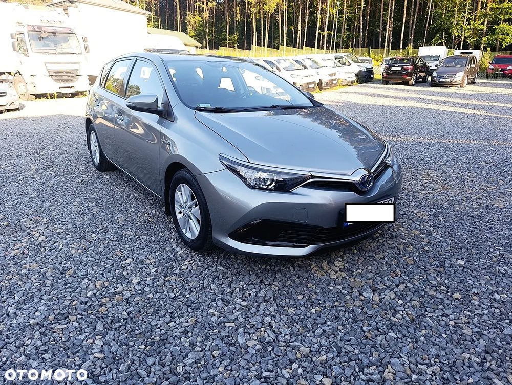 Toyota Auris Hybrid 135 Comfort - 10