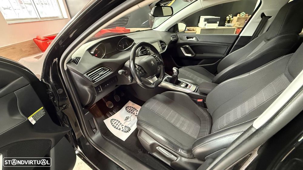 Peugeot 308 PureTech 110 Stop & Start Allure - 18