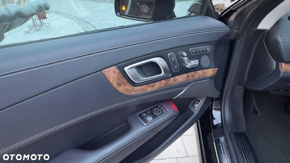Mercedes-Benz SL 500 9G-TRONIC - 11