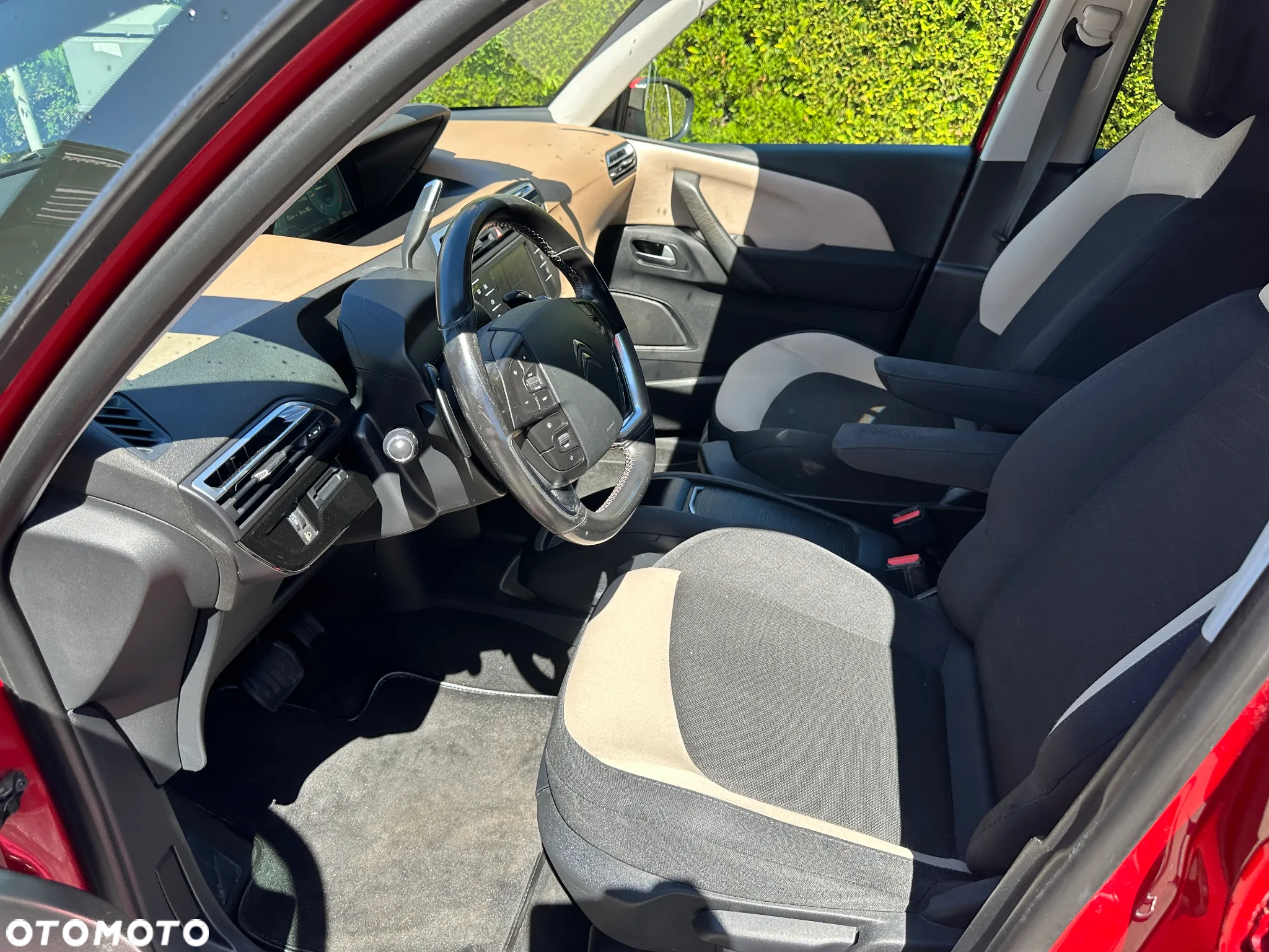 Citroën C4 Picasso e-HDi 115 ETG6 Attraction - 4