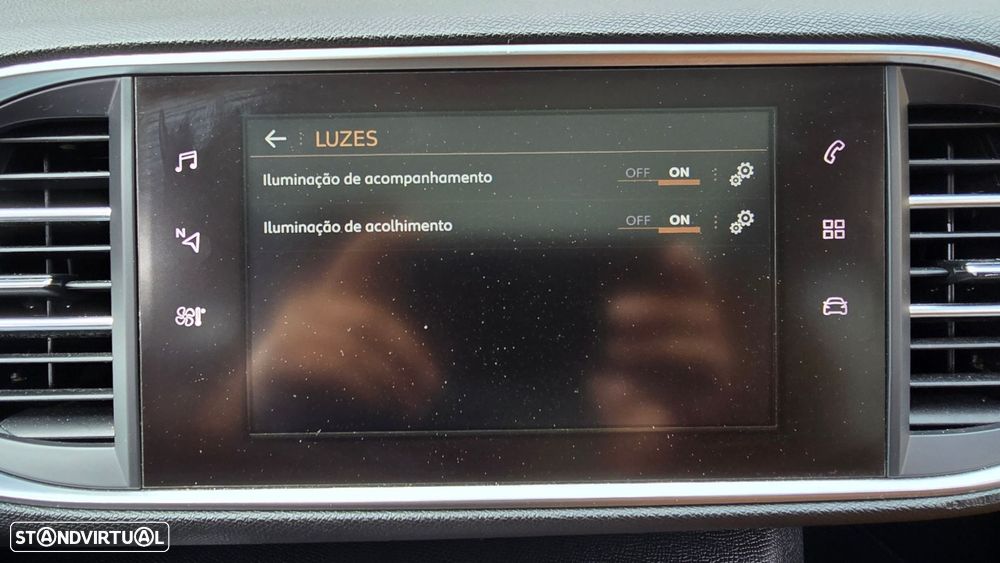 Peugeot 308 SW 1.5 BlueHDi Allure - 29