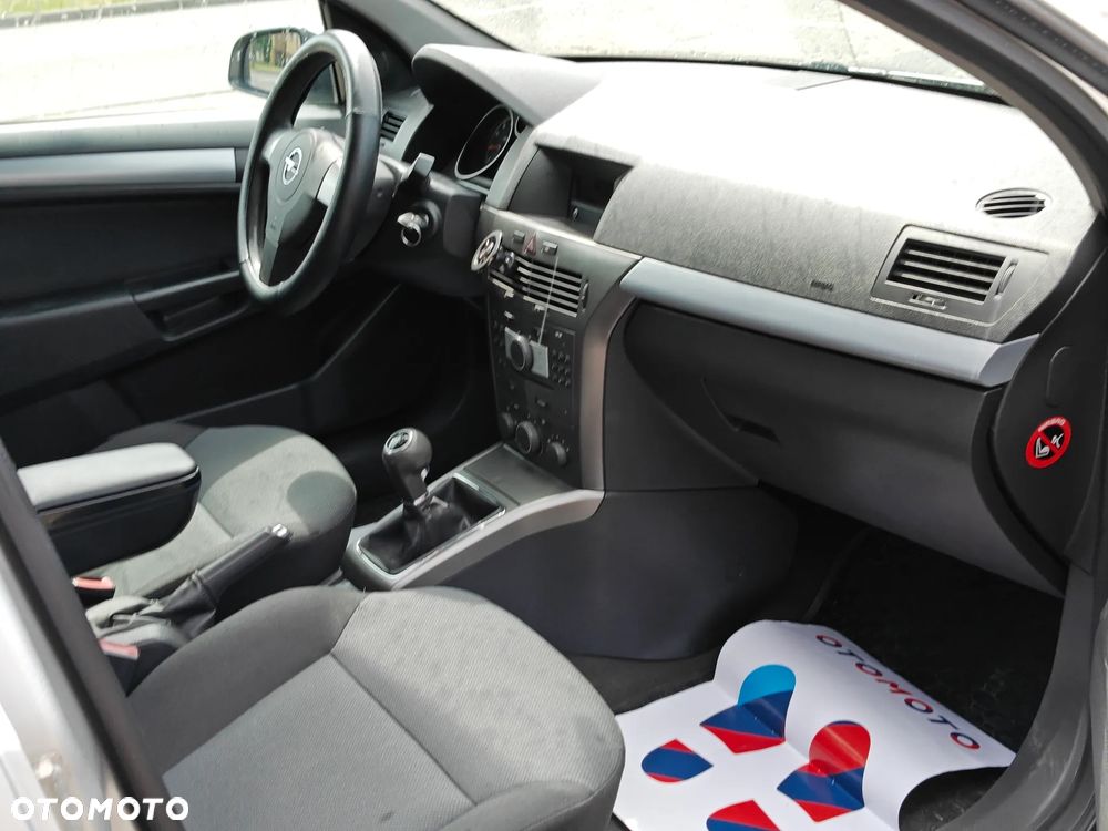 Opel Astra 1.6 Cosmo - 18