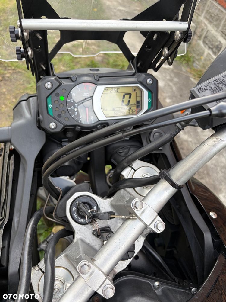 Yamaha Super Tenere - 14
