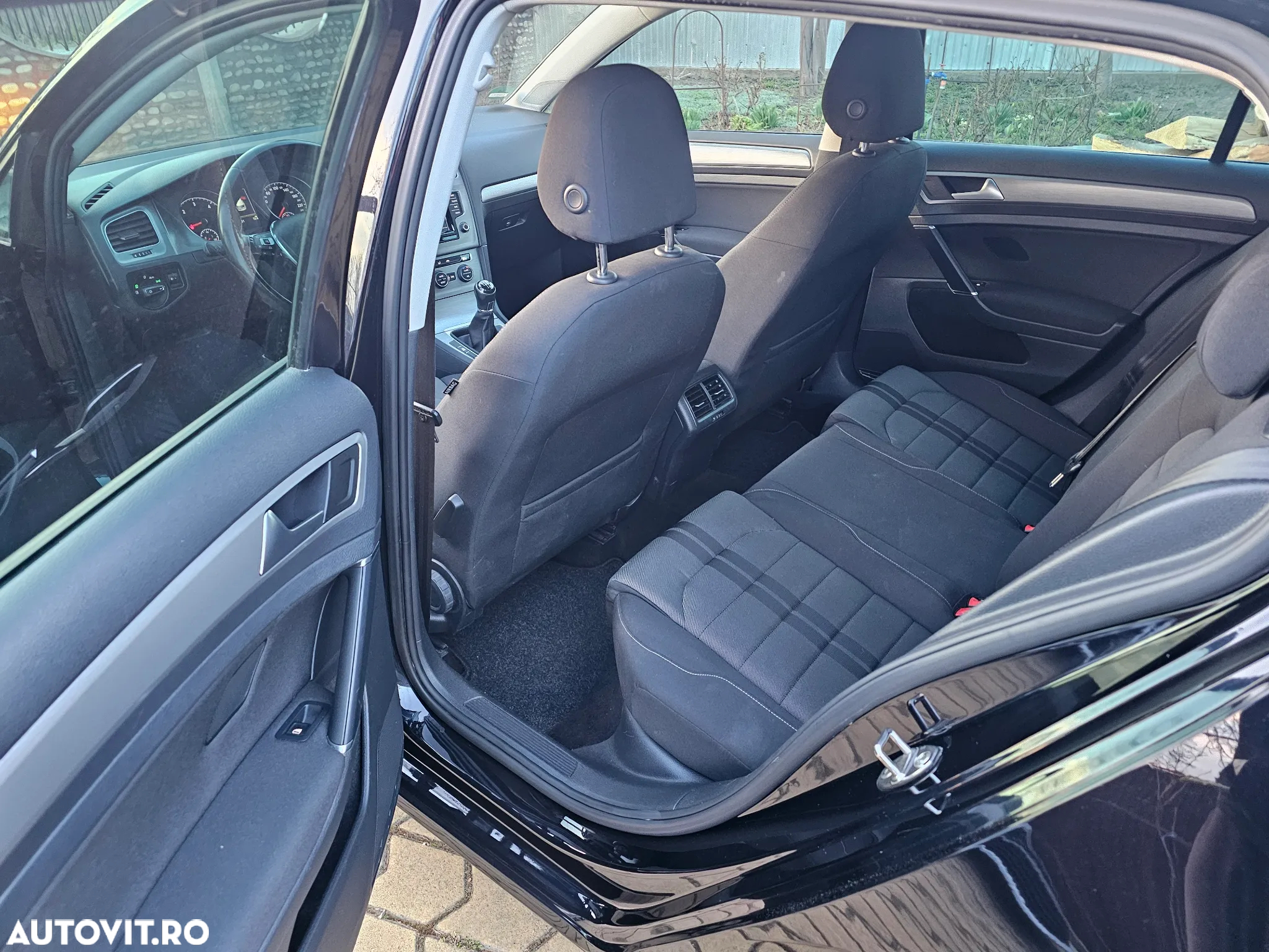 Volkswagen Golf 1.6 BlueTDI Comfortline - 22