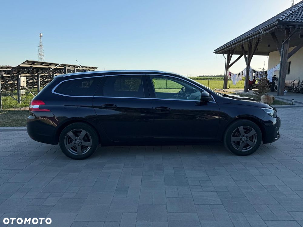 Peugeot 308 BlueHDi FAP 130 Stop & Start Allure Pack - 7