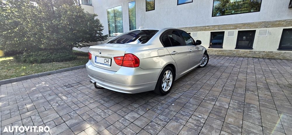 BMW Seria 3 - 23