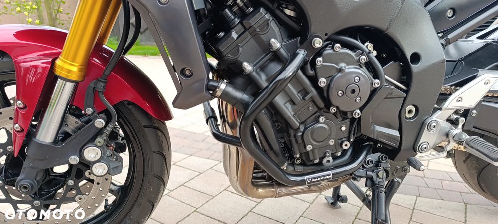 Yamaha FZ - 38