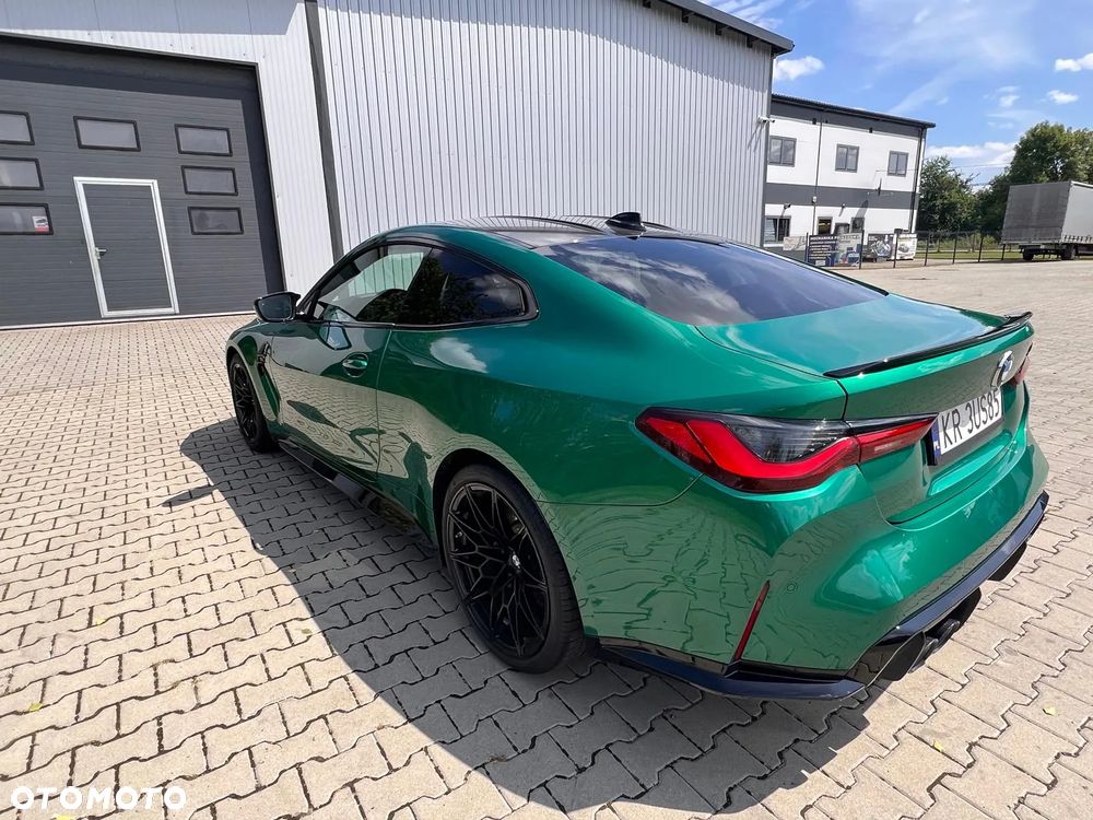 BMW M4 Competition M xDrive sport - 24