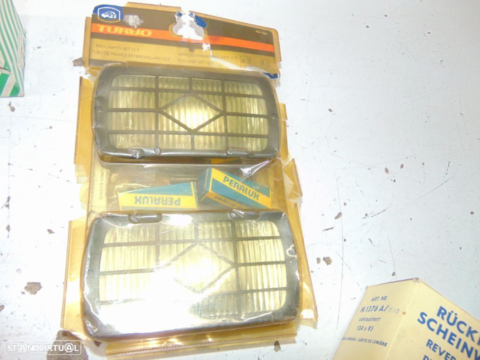 Antigos e clássicos jipes faróis de nevoeiro - 7