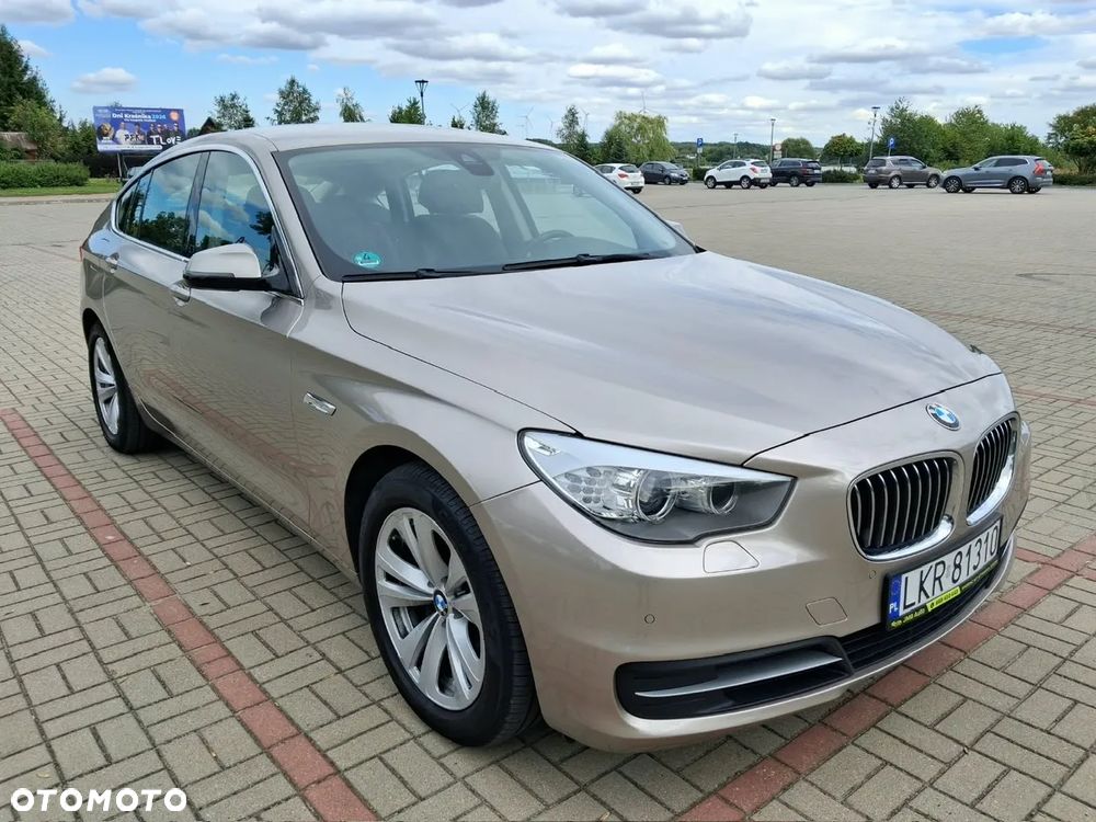 BMW 5GT - 3