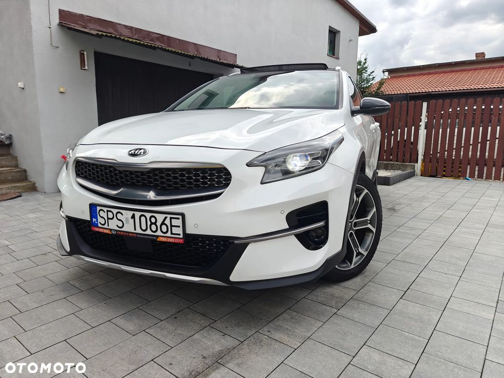 Kia XCeed 1.6 T-GDI OPF DCT7 PLATINUM EDITION - 31
