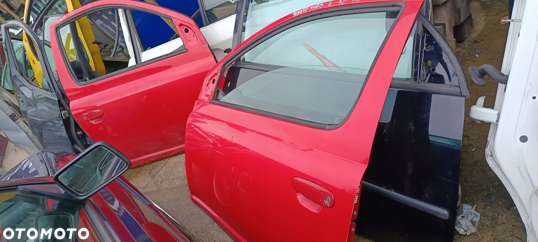 TOYOTA YARIS I DRZWI PRZÓD PRAWE LEWE 3P0 - 5