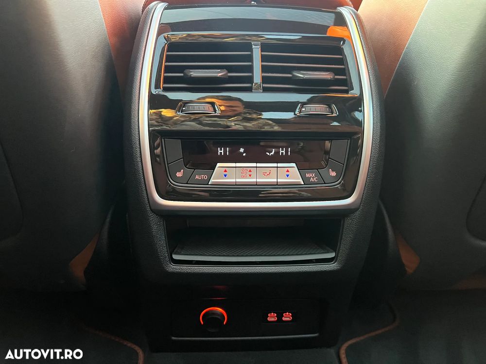 BMW X7 - 35