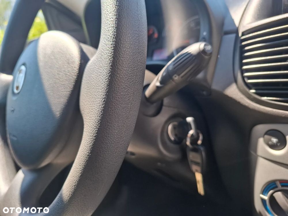Fiat Punto - 18