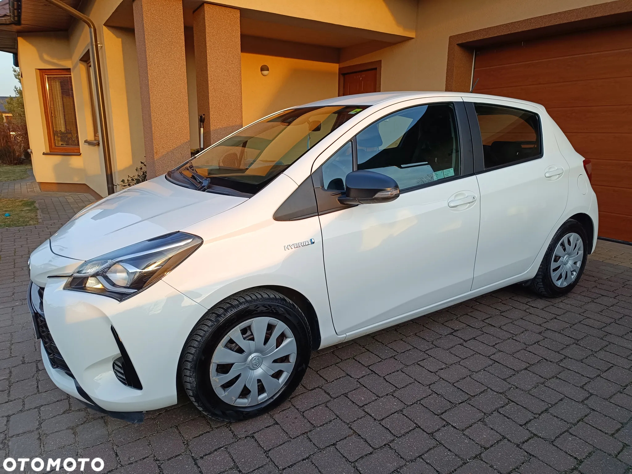 Toyota Yaris - 17