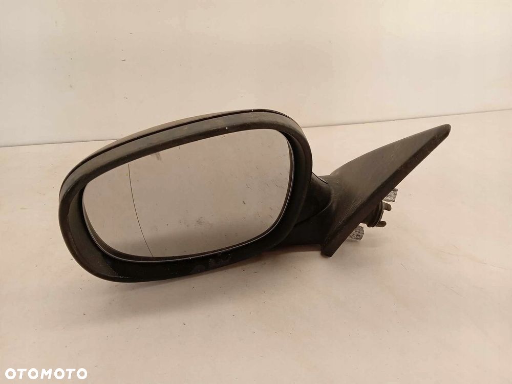 LUSTERKO LEWE BMW 3 E90 LIFT 08-11 5 PIN - 2