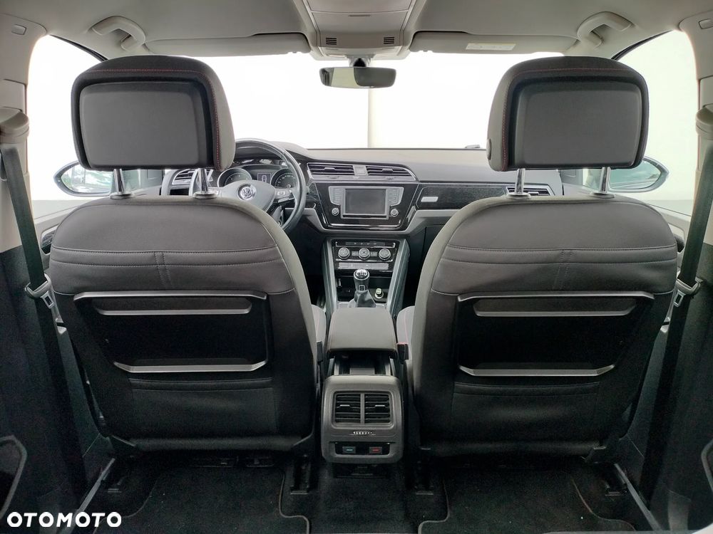 Volkswagen Touran 1.6 TDI SCR (BlueMotion Technology) SOUND - 13